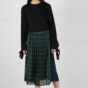 MOUSSY plaid pleated long skirt